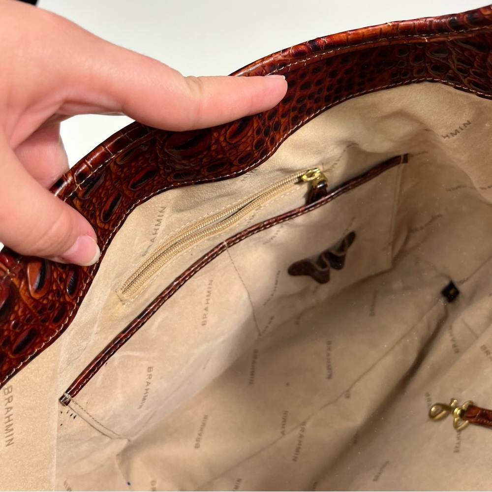 Brahmin Duxbury Peacan Harbor Canvas & Croc Leather Shoulder Bag Magnet Top - Picture 4 of 8